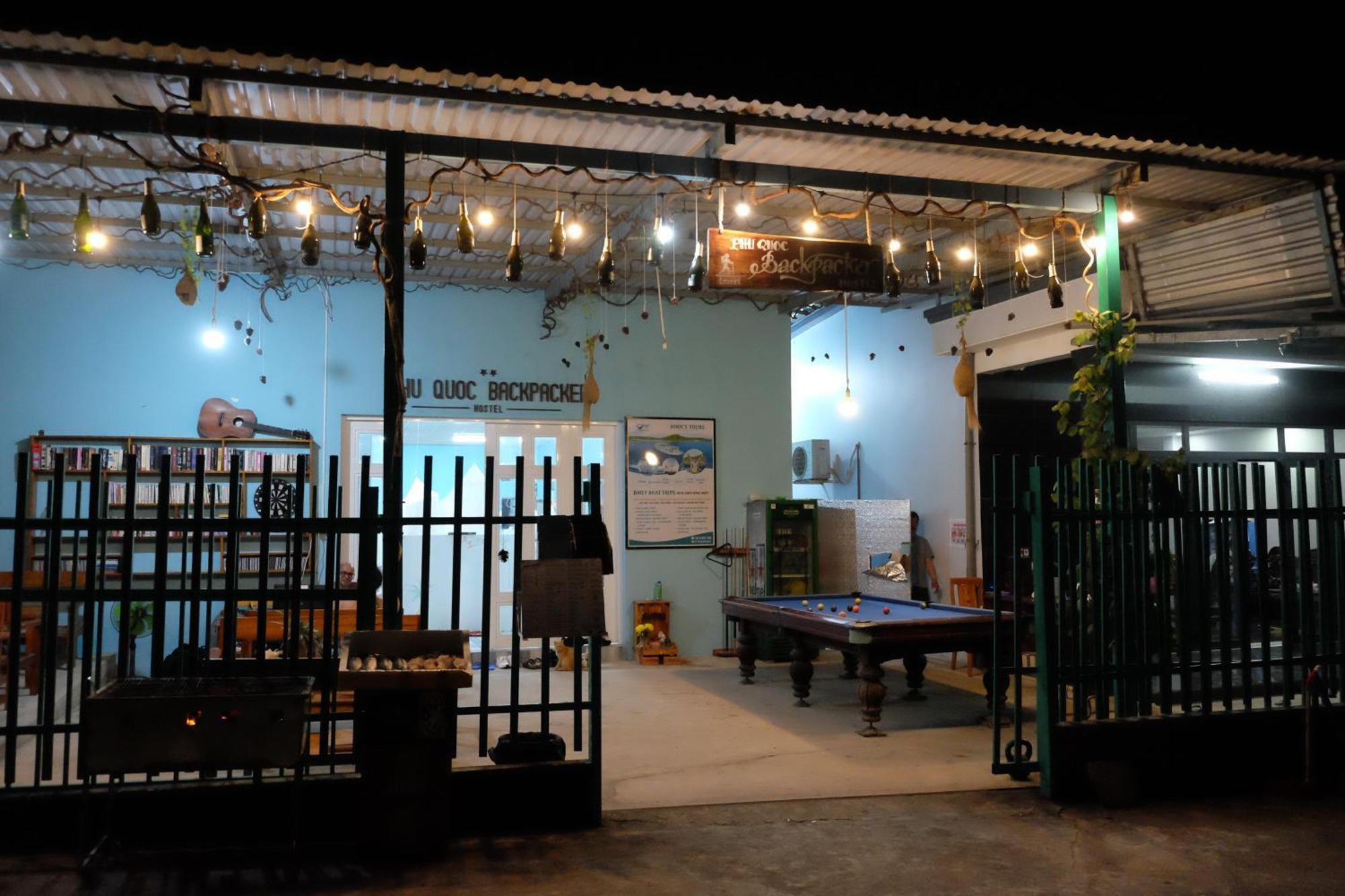 Hostel Phu Quoc Backpacker Exterior foto